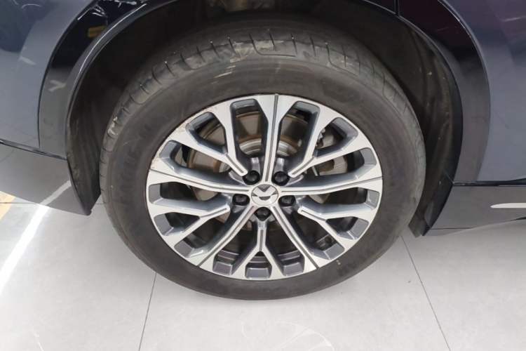 Used Nio ES6 2025 75 kWh Exterior 5