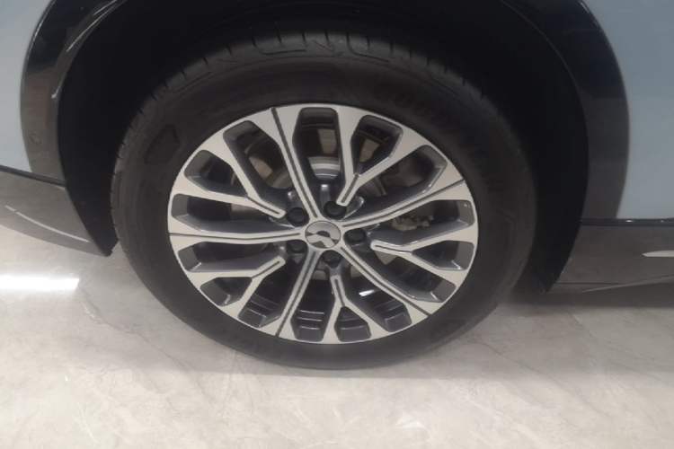 Used Nio ES6 2025 75 kWh Exterior 5