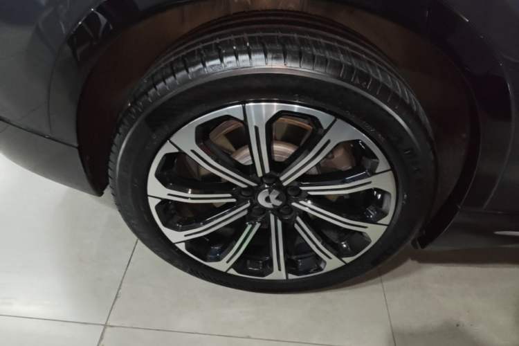 Used Nio ES6 2025 75 kWh Exterior 5