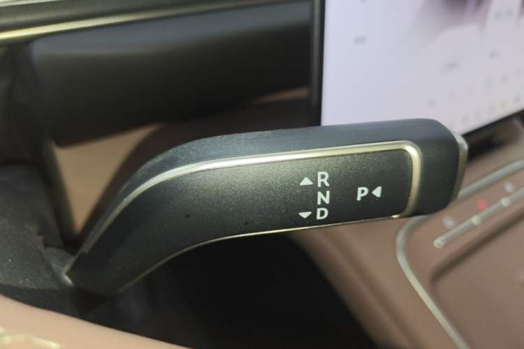 Used Nio ES6 2025 75 kWh Gear Lever