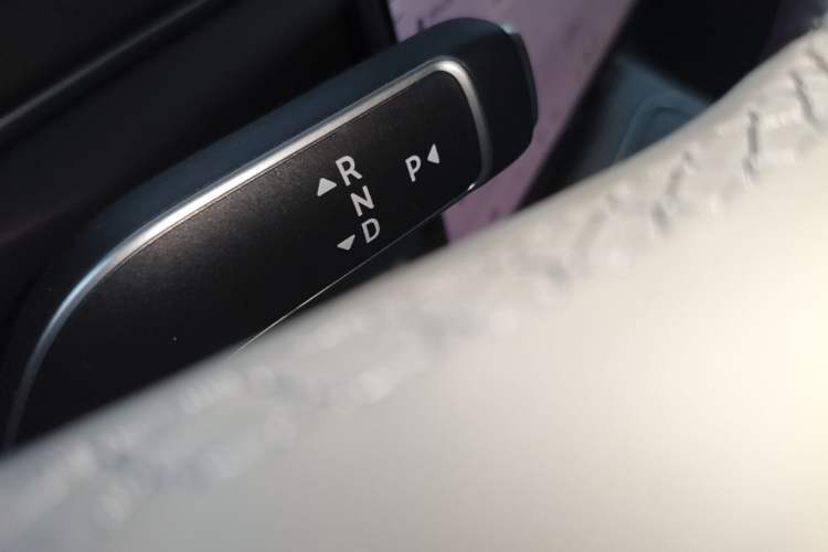 Used Nio ES6 2025 75 kWh Gear Lever