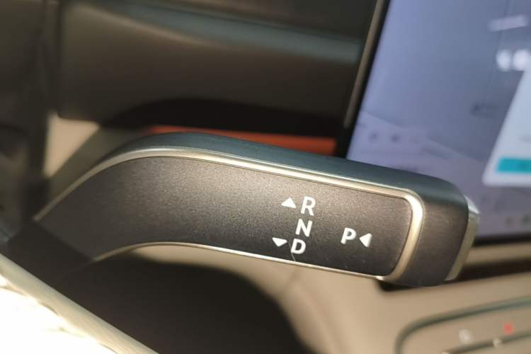 Used Nio ES6 2025 75 kWh Gear Lever