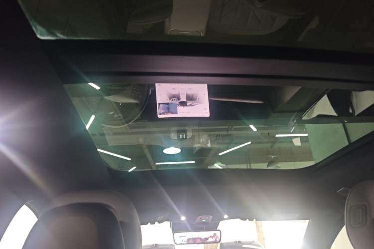 Used Nio ES6 2025 75 kWh Headliner
