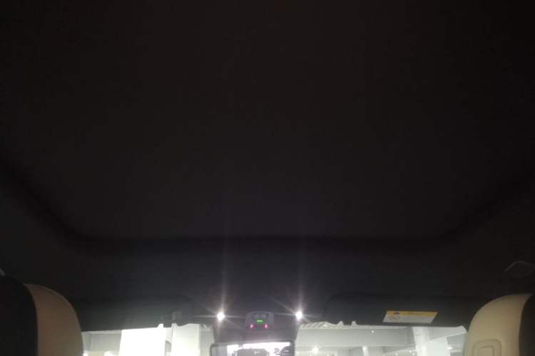 Used Nio ES6 2025 75 kWh Headliner