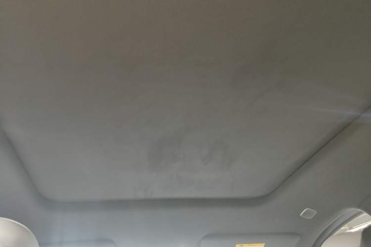 Used Nio ES6 2025 75 kWh Headliner