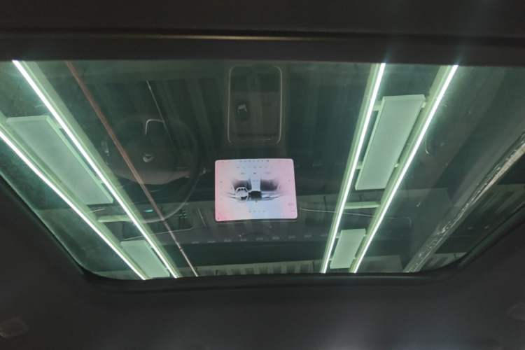 Used Nio ES6 2025 75 kWh Headliner