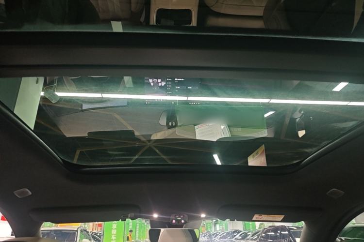 Used Nio ES6 2025 75 kWh Headliner