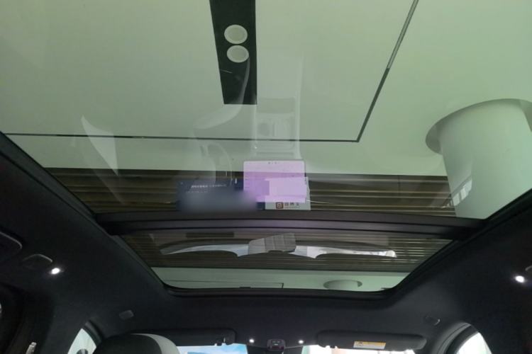 Used Nio ES6 2025 75 kWh Headliner