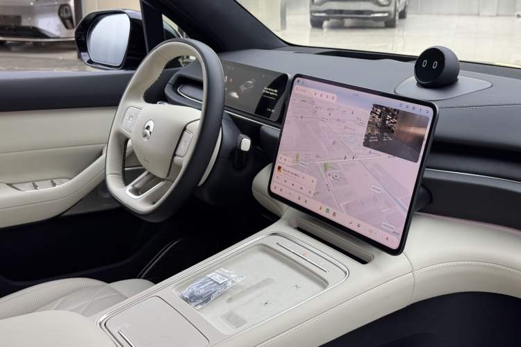 Used Nio ES6 2025 75 kWh Interior 3