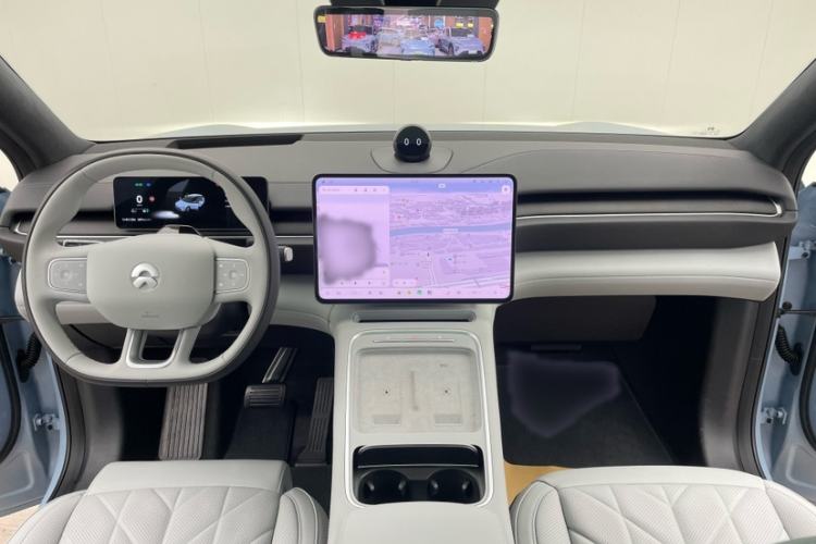 Used Nio ES6 2025 75 kWh Interior 4