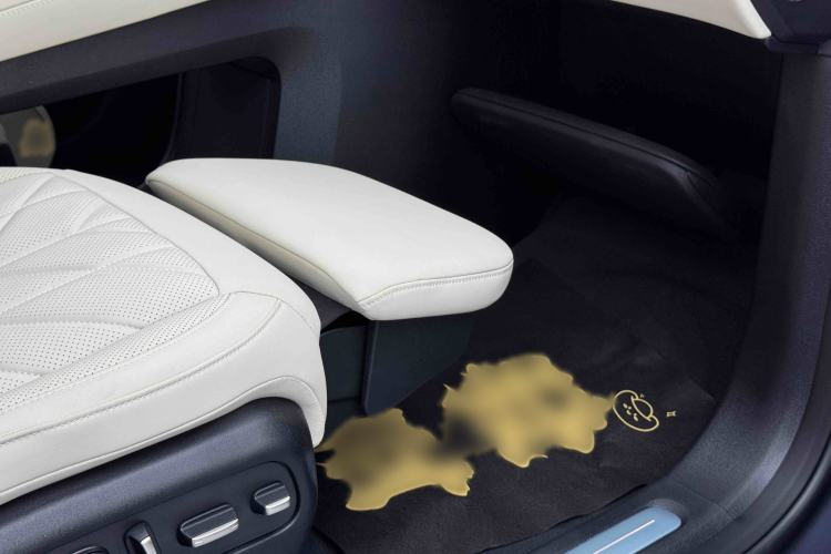 Used Nio ES6 2025 75 kWh Interior 8