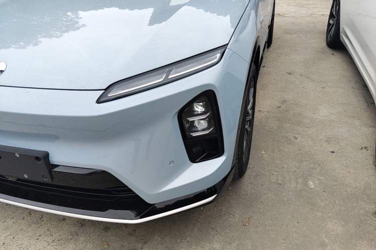 Used Nio ES6 2025 75 kWh Left Front Headlight