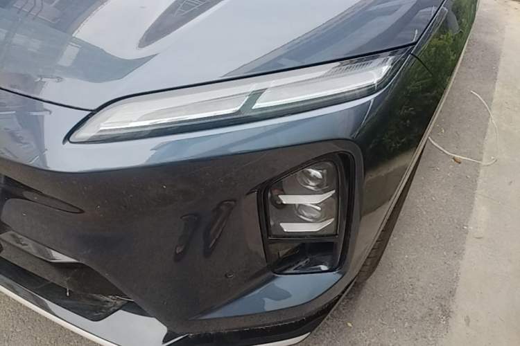 Used Nio ES6 2025 75 kWh Left Front Headlight