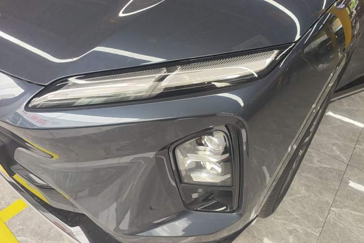 Used Nio ES6 2025 75 kWh Left Front Headlight