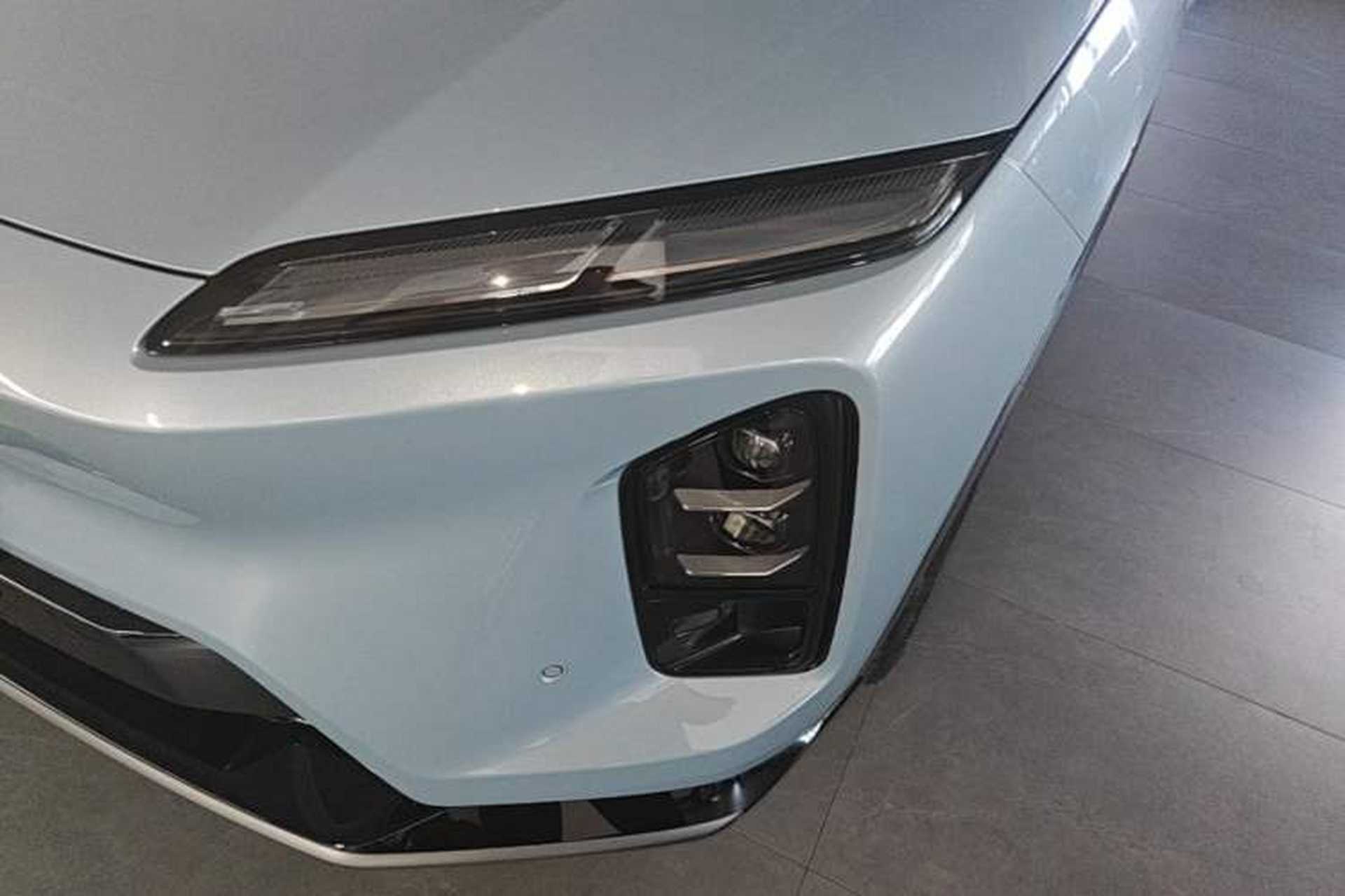 Used Nio ES6 2025 75 kWh Left Front Headlight
