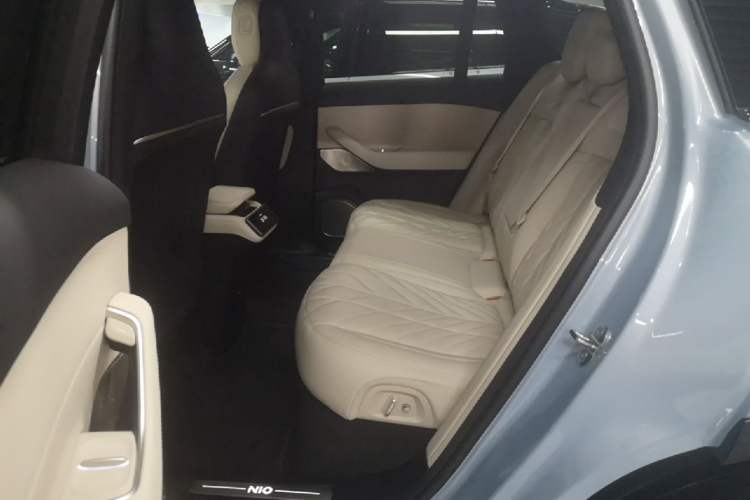 Used Nio ES6 2025 75 kWh Left Rear Seat