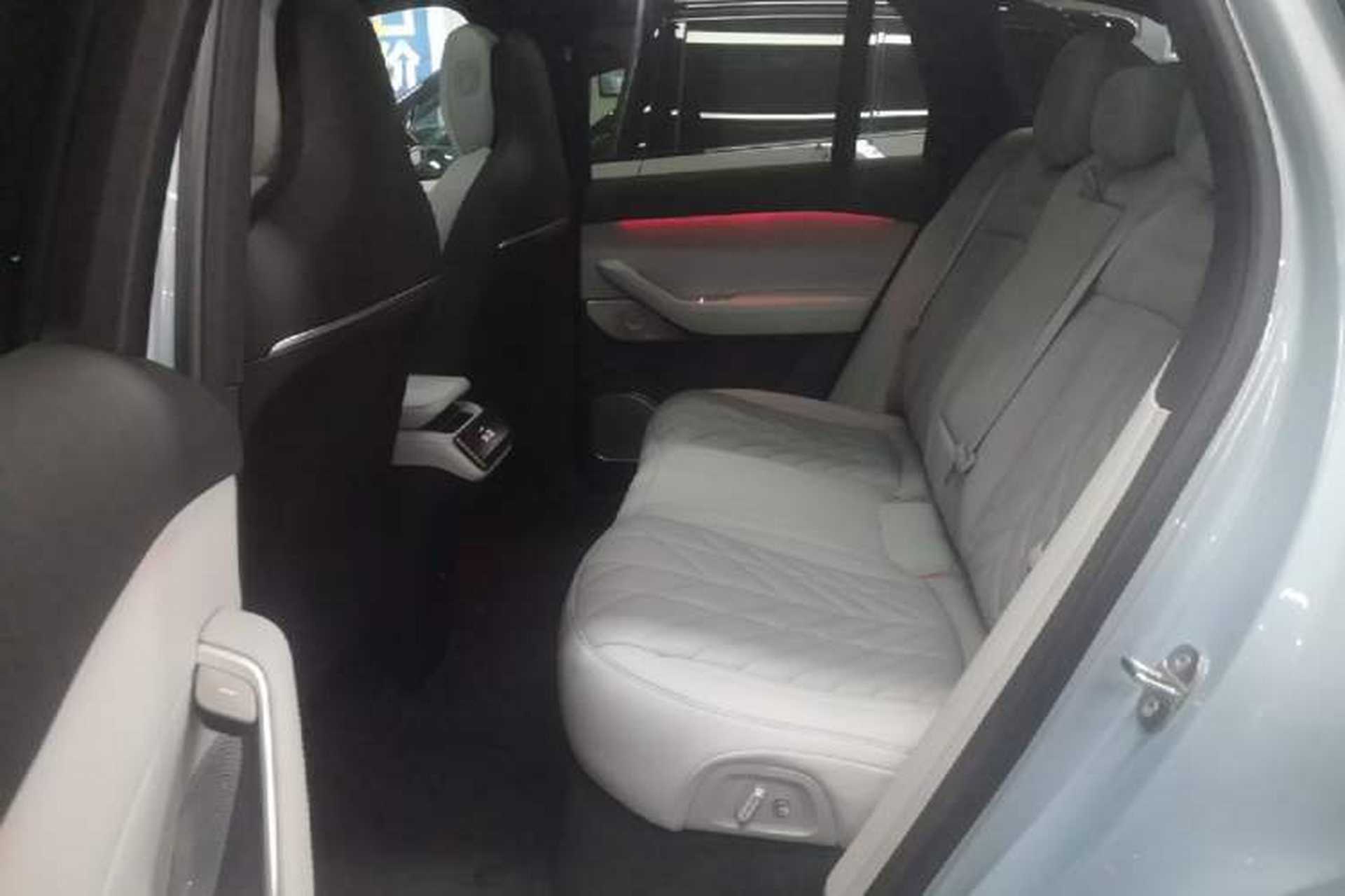Used Nio ES6 2025 75 kWh Left Rear Seat