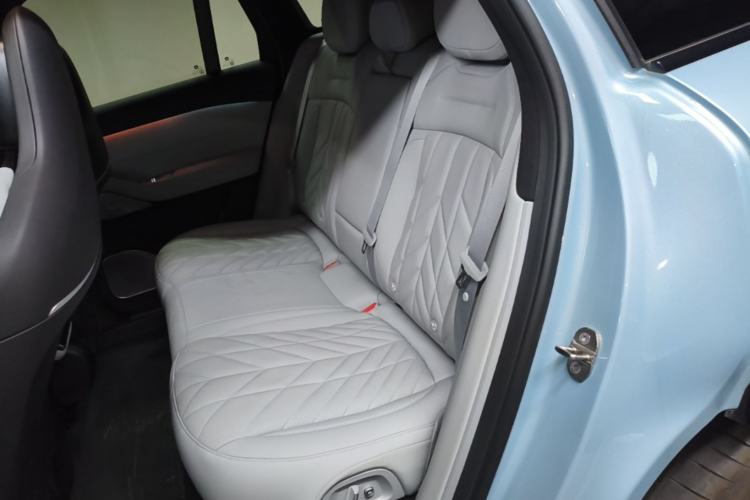 Used Nio ES6 2025 75 kWh Left Rear Seat