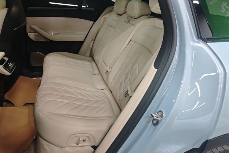 Used Nio ES6 2025 75 kWh Left Rear Seat