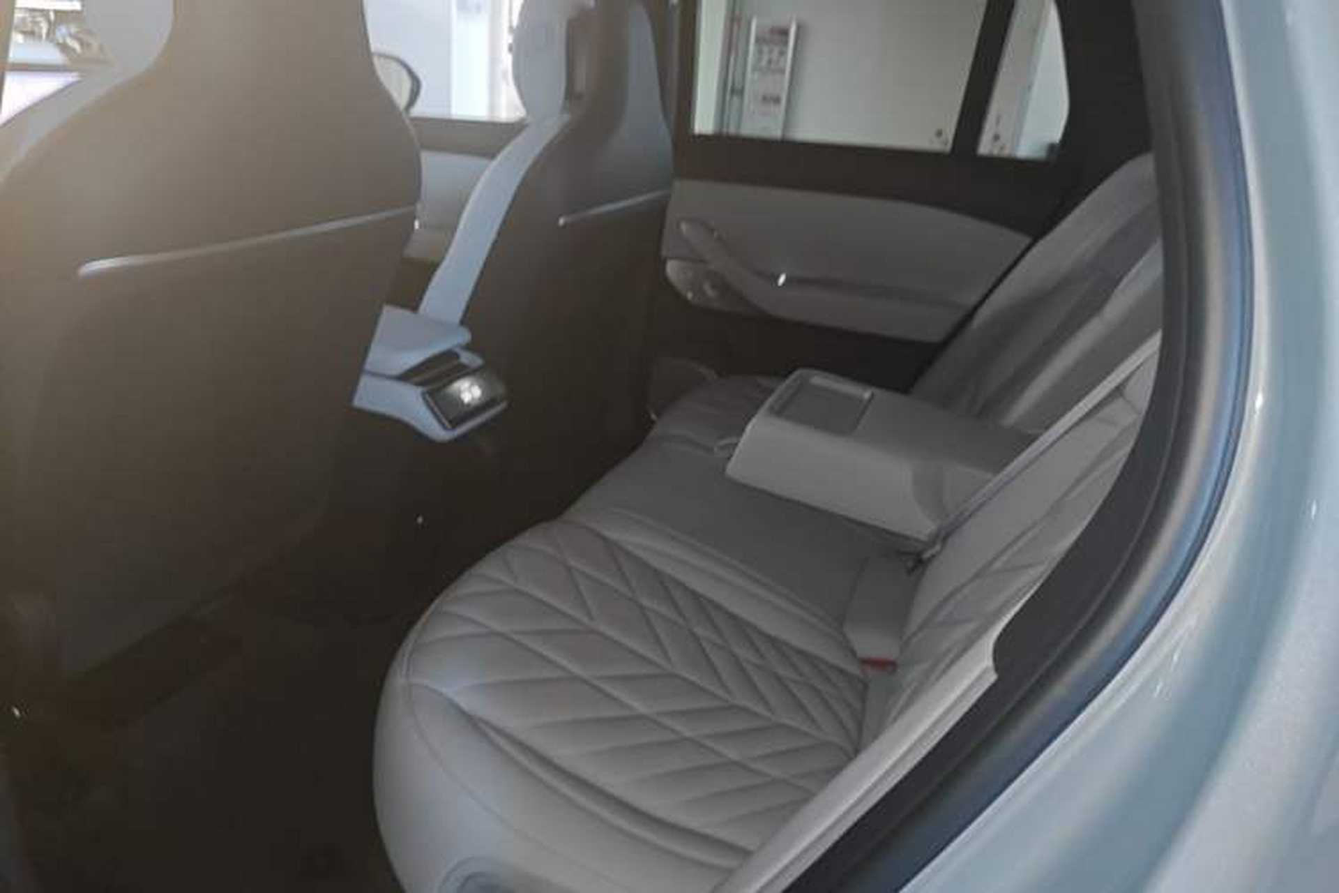 Used Nio ES6 2025 75 kWh Left Rear Seat