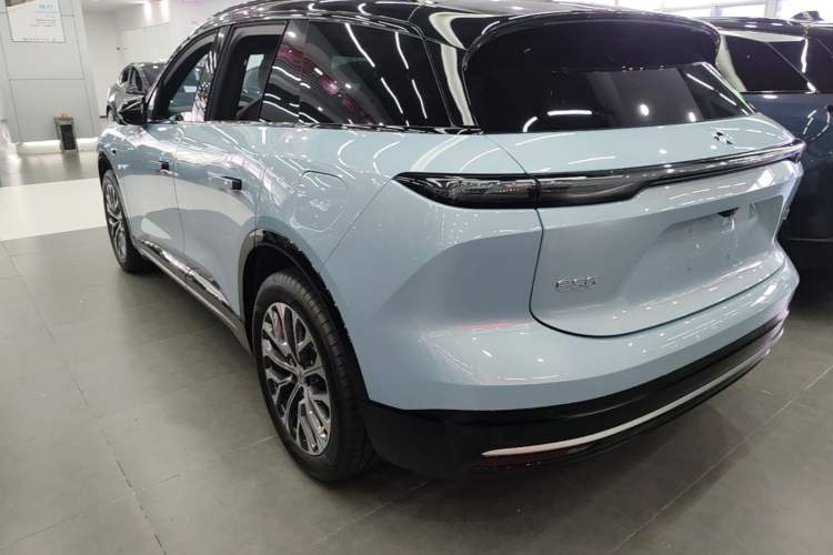 Used Nio ES6 2025 75 kWh Rear Left 45 Deg