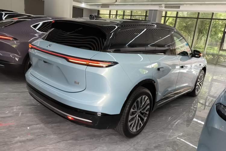 Used Nio ES6 2025 75 kWh Rear Right 45 Deg
