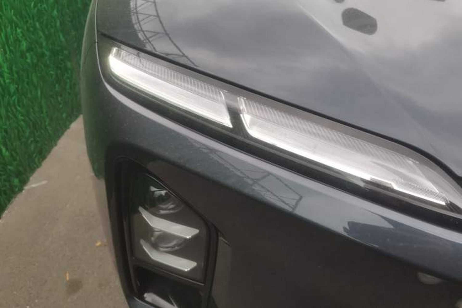 Used Nio ES6 2025 75 kWh Right Front Headlight