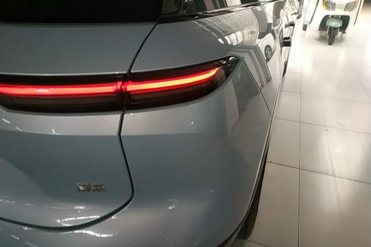 Used Nio ES6 2025 75 kWh Right Rear Taillight