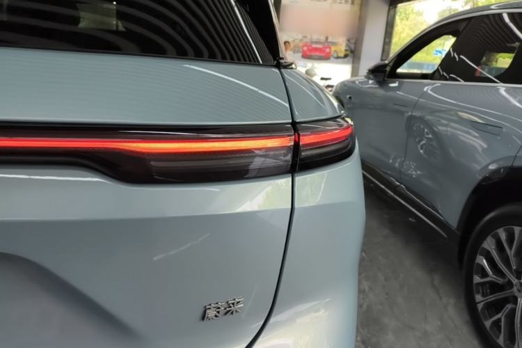 Used Nio ES6 2025 75 kWh Right Rear Taillight