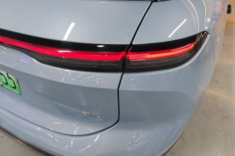 Used Nio ES6 2025 75 kWh Right Rear Taillight