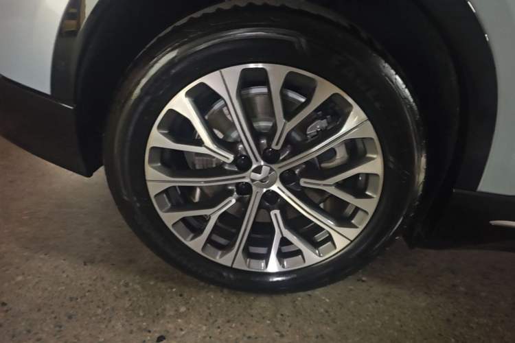 Used Nio ES6 2025 75 kWh Right Rear Wheel Hub
