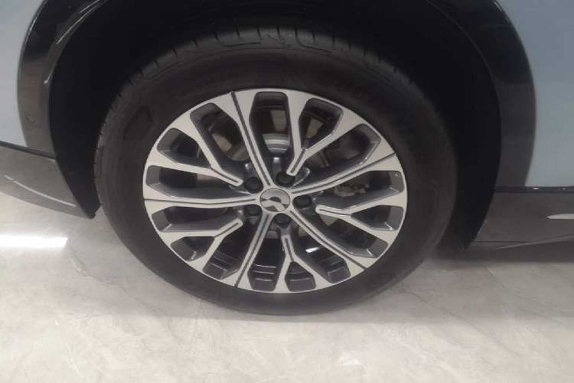 Used Nio ES6 2025 75 kWh Right Rear Wheel Hub