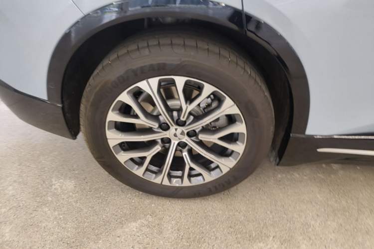 Used Nio ES6 2025 75 kWh Right Rear Wheel Hub