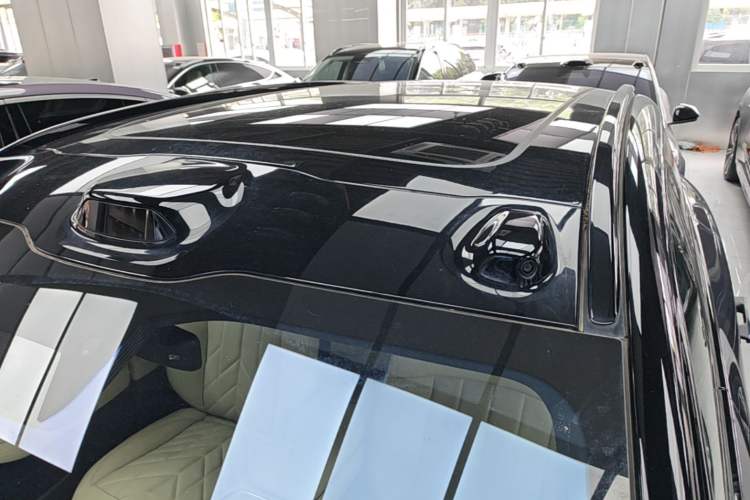 Used Nio ES6 2025 75 kWh Roof