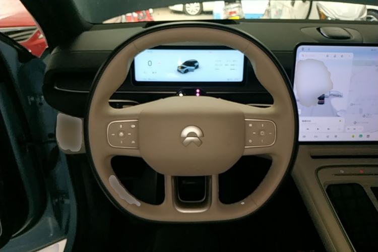 Used Nio ES6 2025 75 kWh Steering Wheel
