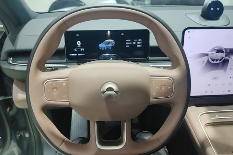 Used Nio ES6 2025 75 kWh Steering Wheel