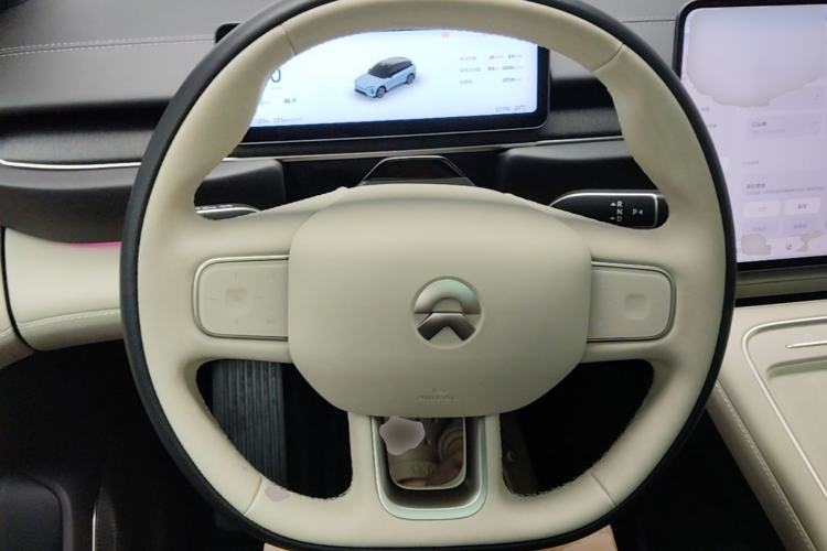 Used Nio ES6 2025 75 kWh Steering Wheel