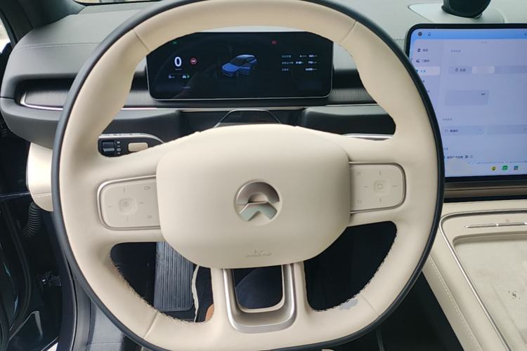Used Nio ES6 2025 75 kWh Steering Wheel