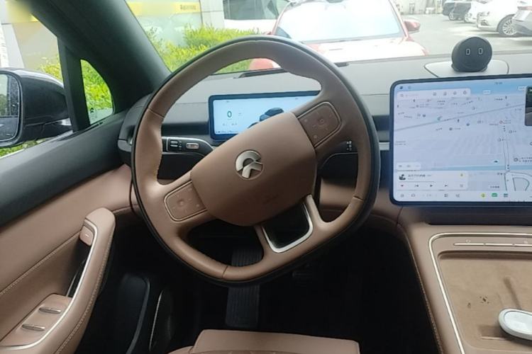 Used Nio ES6 2025 75 kWh Steering Wheel