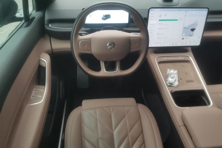 Used Nio ES6 2025 75 kWh Steering Wheel