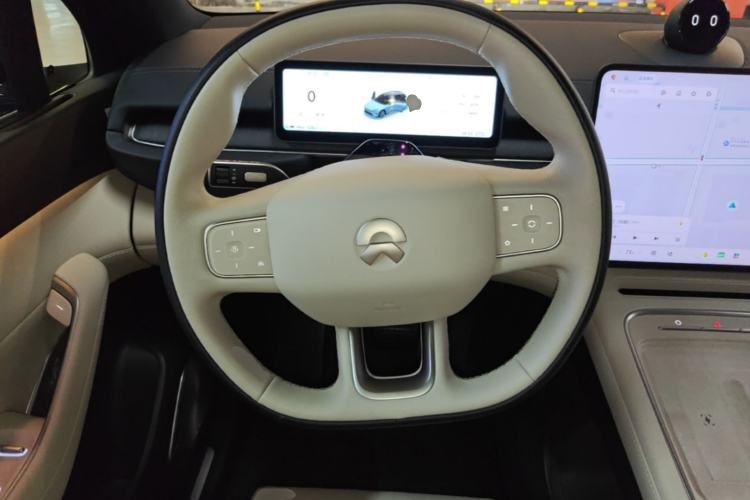 Used Nio ES6 2025 75 kWh Steering Wheel