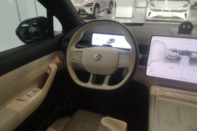 Used Nio ES6 2025 75 kWh Steering Wheel