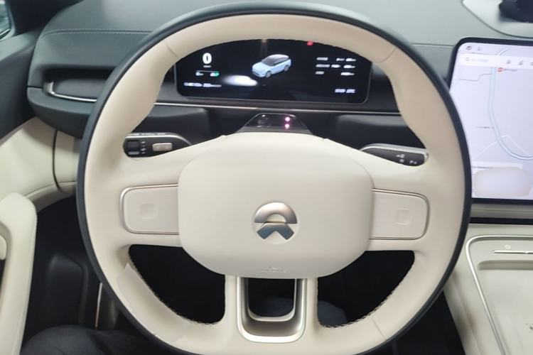 Used Nio ES6 2025 75 kWh Steering Wheel