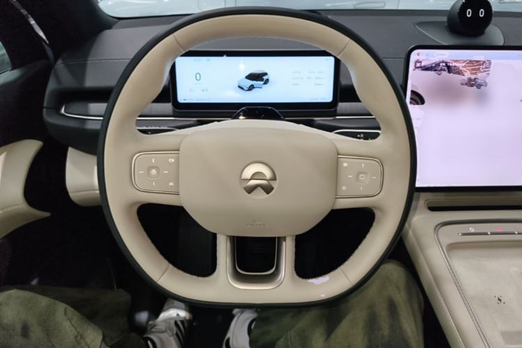 Used Nio ES6 2025 75 kWh Steering Wheel