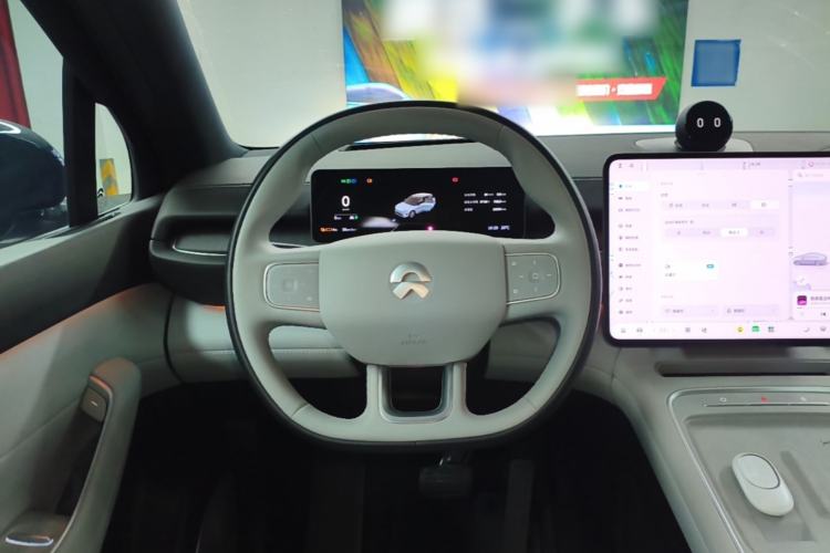 Used Nio ES6 2025 75 kWh Steering Wheel
