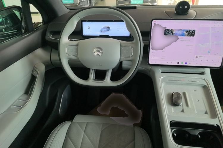 Used Nio ES6 2025 75 kWh Steering Wheel