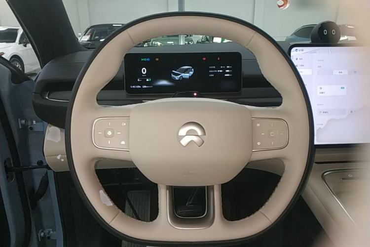 Used Nio ES6 2025 75 kWh Steering Wheel
