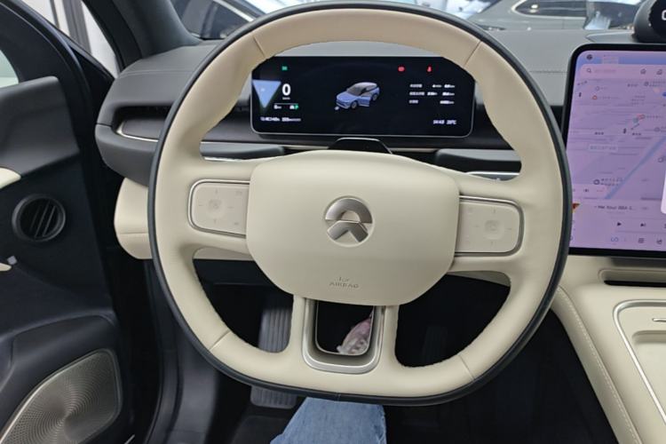 Used Nio ES6 2025 75 kWh Steering Wheel