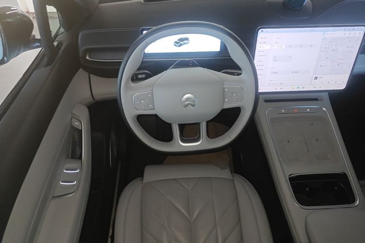 Used Nio ES6 2025 75 kWh Steering Wheel