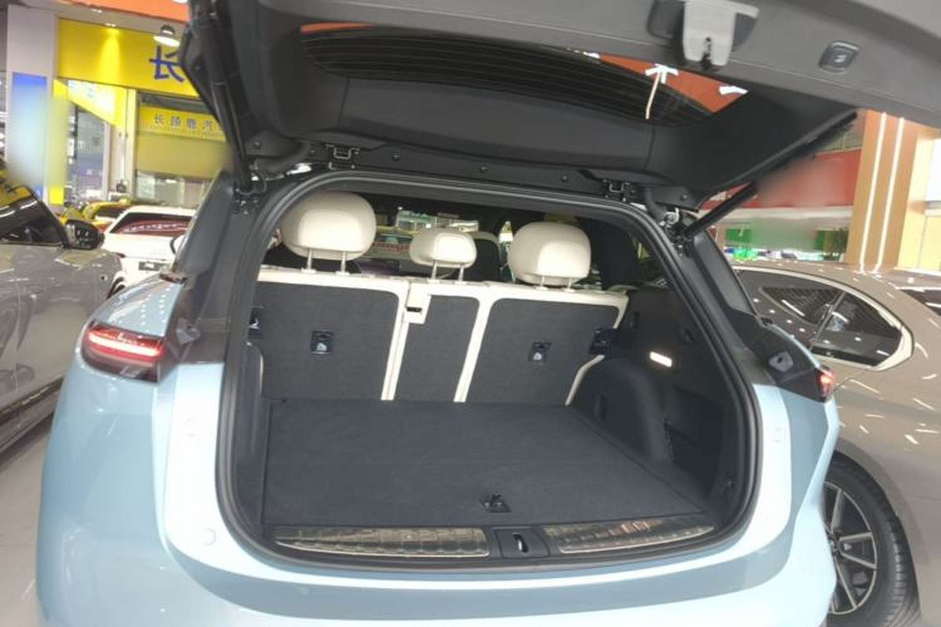 Used Nio ES6 2025 75 kWh Trunk